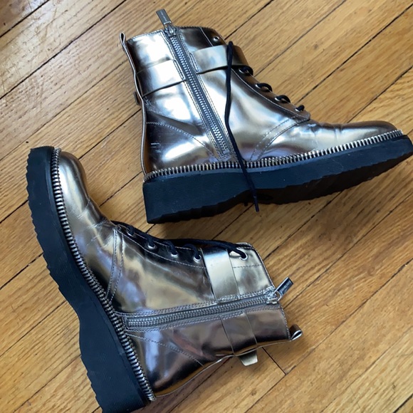 Metallic Michael Kors Combat Boots - size 7M - Picture 5 of 7
